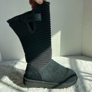 UGG Black Knit and Suede Winter Boots Women Size 5